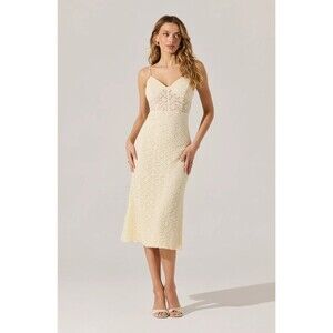 ASTR The Label Cream Floral Lace Knit Overlay Midi Dress Size Medium NWT